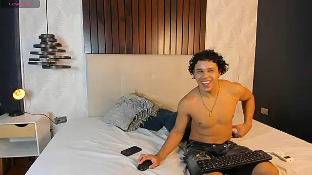 Couple So Hott online show from 04-04-26, 07:55