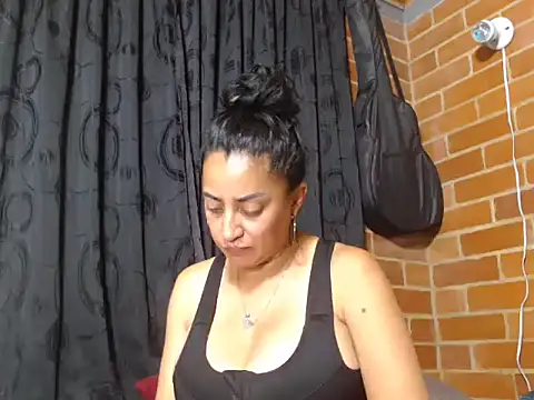 Alexandrina online show from 12-27-24, 01:22