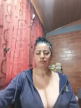 Snapshot of Alexandrina chatting on 02-19-26, 07:21 Alexandrina online show from 02-19-26, 07:21