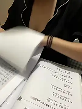 Xiaomee online show from 03-25-26, 12:55