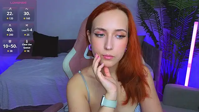 Snapshot of Alexa_temptress chatting on 05-27-26, 01:57 Alexa temptress online show from 05-27-26, 01:57