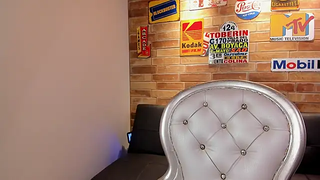 foxi xiaomi online show from 05-01-26, 11:04