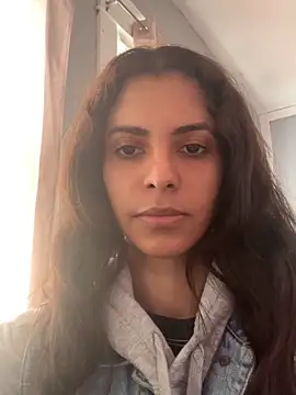 karlatiburcio online show from 04-29-26, 03:16