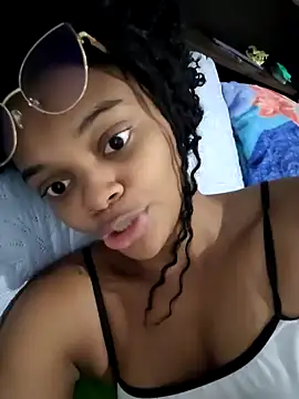 marialuiza2027 online show from 05-18-26, 11:38