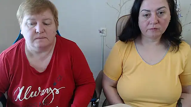 Lindy-Jeanie online show from 04-17-26, 06:38