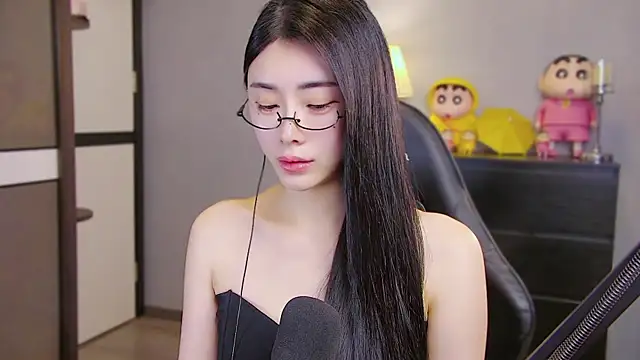 XiaoYuBao- online show from 04-22-26, 03:53