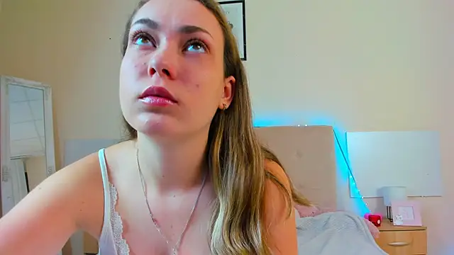 MelanieCuty online show from 07-20-26, 05:33