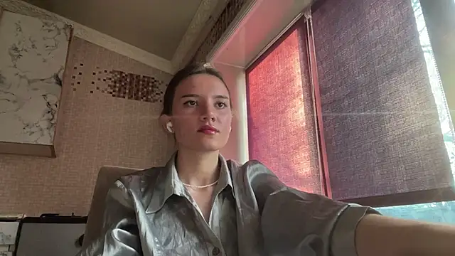 Lili Kilian online show from 03-27-26, 12:16