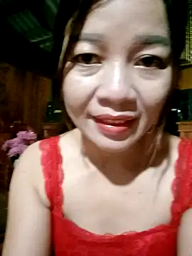 Yiyi102300 online show from 05-03-26, 10:49