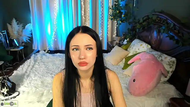 Tori Blaze online show from 03-24-26, 09:47