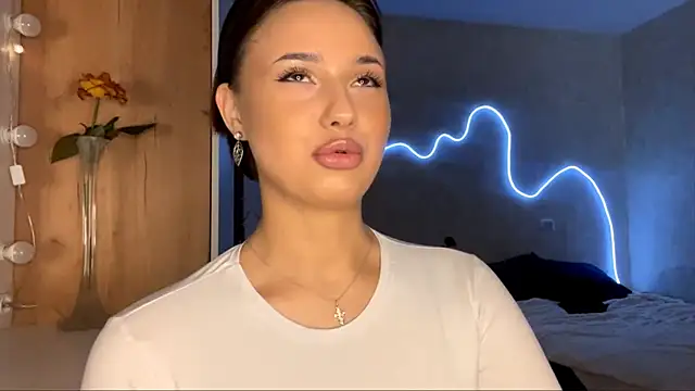 Snapshot of ChongSimmon chatting on 03-20-26, 01:05 ChongSimmon online show from 03-20-26, 01:05