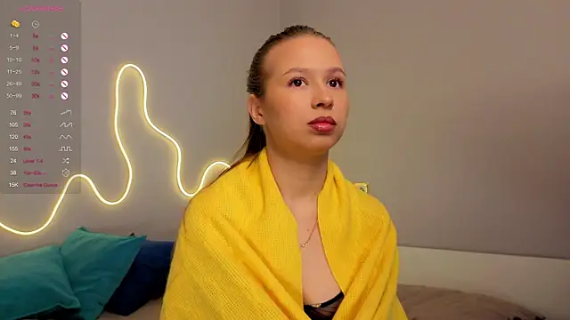 Snapshot of Emma_dream_ chatting on 05-16-26, 02:19 Emma dream online show from 05-16-26, 02:19