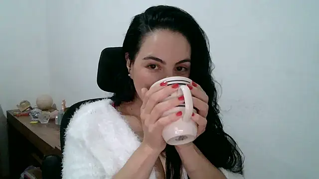 AnabeleNogueira online show from 07-25-26, 02:09