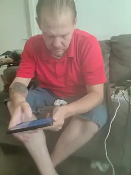 yourMasterisBored online show from 04-11-26, 01:59