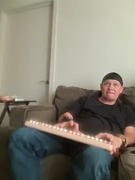 yourMasterisBored online show from 05-20-26, 02:12
