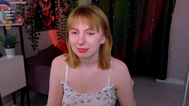 susie miu online show from 04-11-26, 08:46