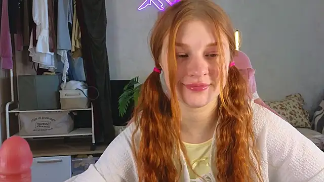 GoldenSunBunny online show from 05-08-26, 11:15