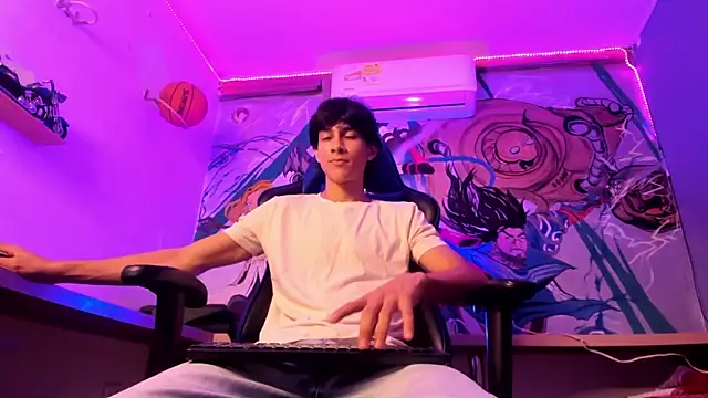 Cheys Mast online show from 04-04-26, 07:33