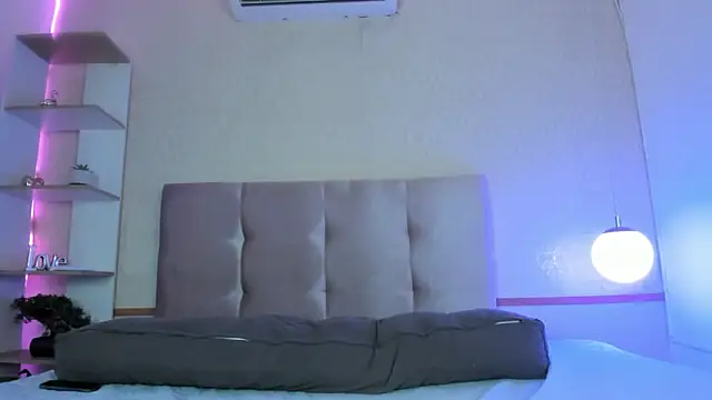 Cheys Mast online show from 04-05-26, 07:33