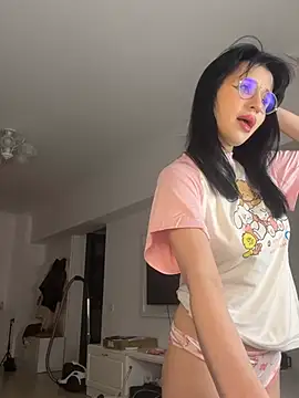 Snapshot of Folisiia chatting on 03-14-26, 08:58 Folisiia online show from 03-14-26, 08:58