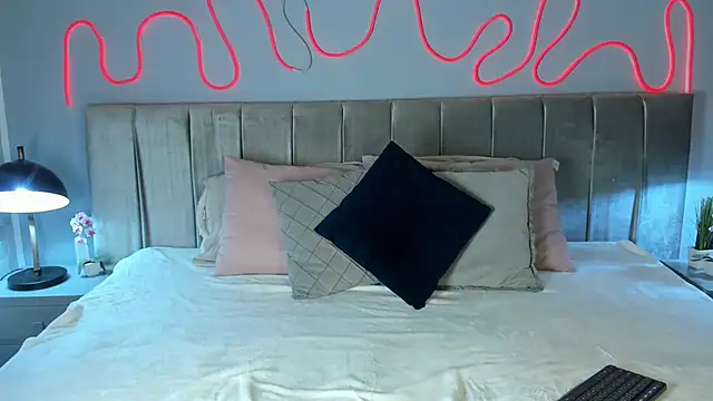 im Valskin online show from 05-01-26, 12:32