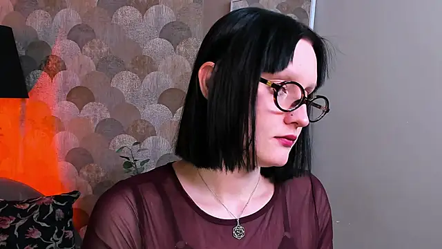 Velvet Lily online show from 04-21-26, 08:44