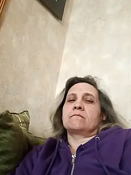 KatieLove133 online show from 04-26-26, 09:07