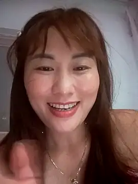 Lucxy-ki6 online show from 04-20-26, 01:03