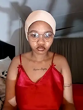 Hotsexyberry222 online show from 03-22-26, 05:27