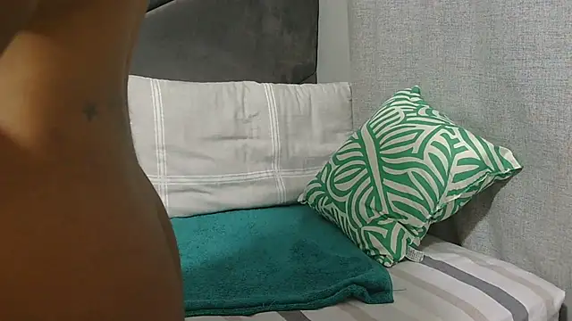 Melitaxx online show from 06-14-26, 04:25