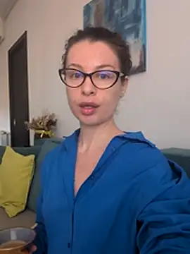 IreneBlue  online show from 04-05-26, 07:05