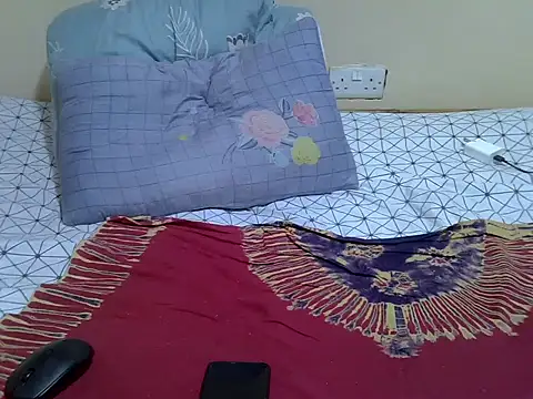 Darkchocolatequeen online show from 07-21-26, 03:25