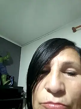 Ladygreeneyes online show from 04-23-26, 02:24