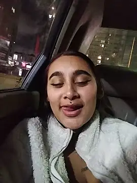 Mia skyy18 online show from 06-04-26, 04:40