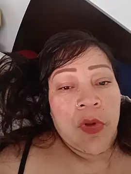 Naia queen25 online show from 05-14-26, 01:51