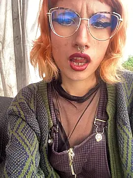 Alice Hecatee online show from 03-19-26, 01:48