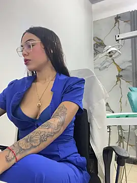 daniela-sexy online show from 04-16-26, 01:34