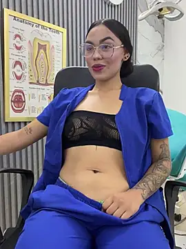 daniela-sexy online show from 04-29-26, 08:04