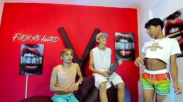 Snapshot of AVENGER_GUYS1 chatting on 03-16-26, 01:48 AVENGER GUYS1 online show from 03-16-26, 01:48