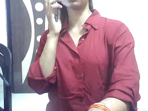 Snapshot of Sonam1186 chatting on 04-21-26, 06:41 Sonam1186 online show from 04-21-26, 06:41