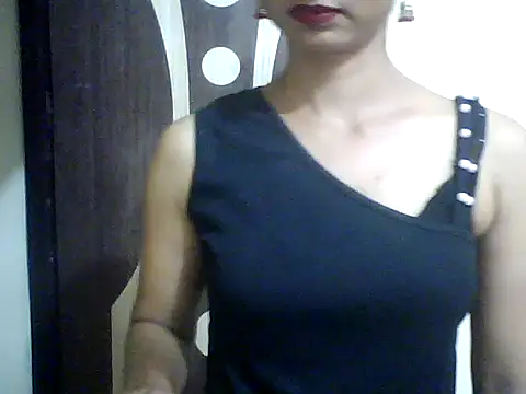 Snapshot of Sonam1186 chatting on 06-01-26, 03:03 Sonam1186 online show from 06-01-26, 03:03