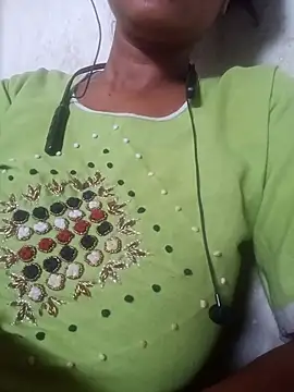 Mona ji32 online show from 04-29-26, 04:49