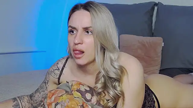 Snapshot of sexy_fuzzy_socks chatting on 03-16-26, 05:44 sexy fuzzy socks online show from 03-16-26, 05:44