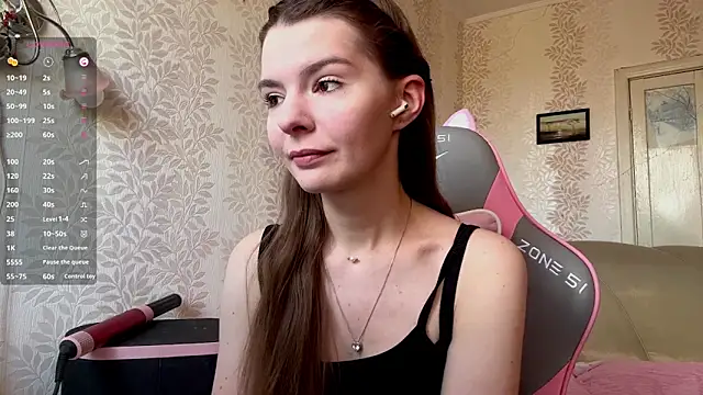 AnnWaddie online show from 03-25-26, 10:21
