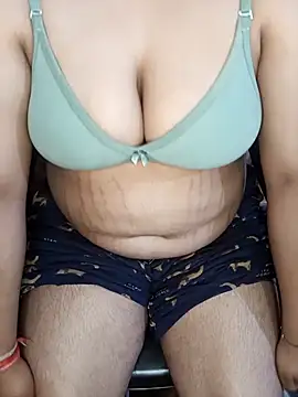 INDIE GURL online show from 03-21-26, 04:43