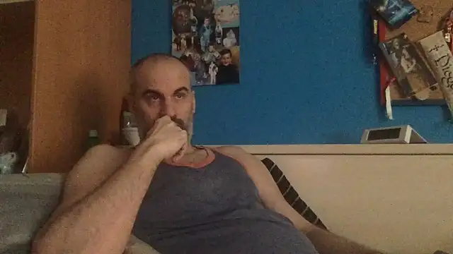 Snapshot of calvito_exotico chatting on 03-16-26, 09:46 calvito exotico online show from 03-16-26, 09:46