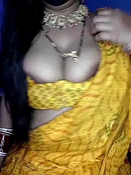 Snapshot of Miss_roohi chatting on 05-29-26, 05:16 Miss roohi online show from 05-29-26, 05:16