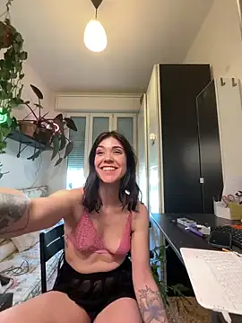 Snapshot of NastyLuna8 chatting on 03-16-26, 01:37 NastyLuna8 online show from 03-16-26, 01:37