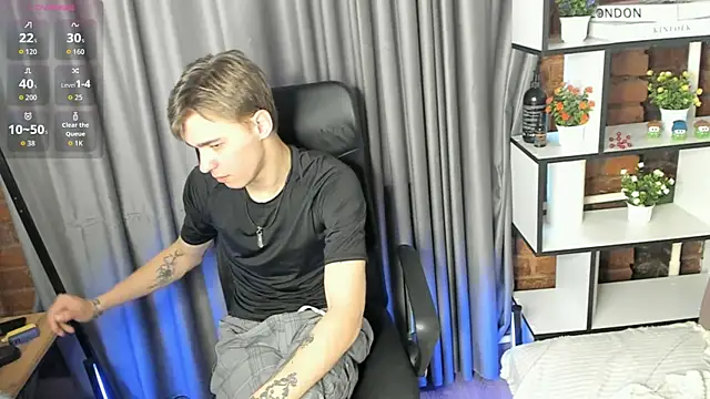 Shadow blink online show from 04-23-26, 12:40