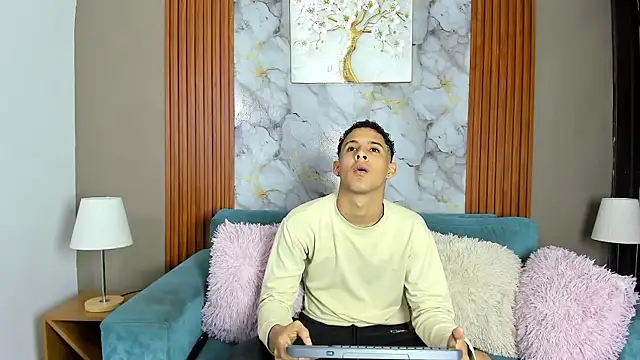 SEXY BIG COCK online show from 04-29-26, 01:15